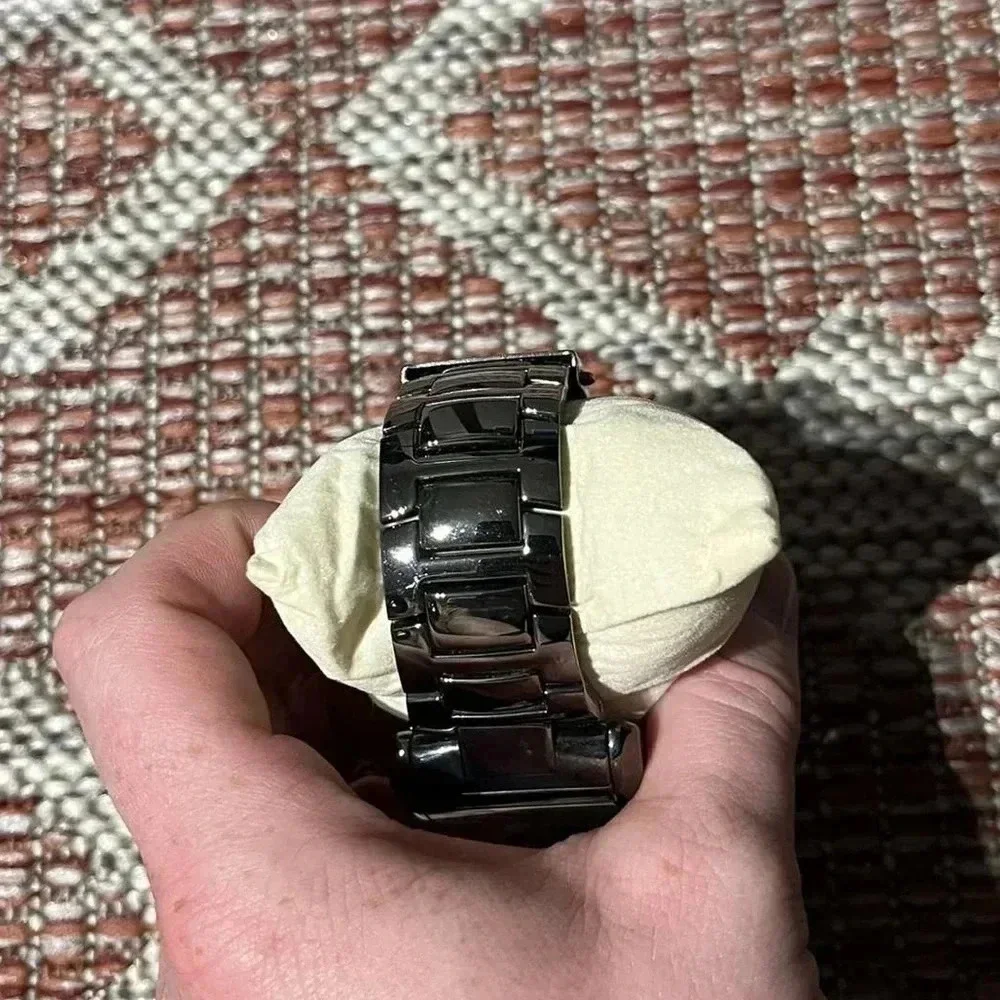 GUESS ‎ Diamond Watch Gun Metal Stainless Steel Chain Link Band Needs Battery